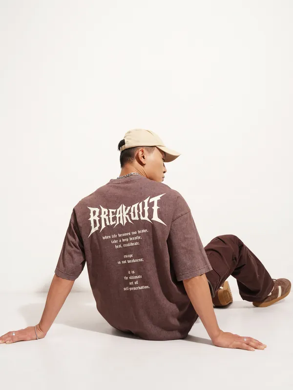 Highlander Men Brown Printed Round Neck Oversized Fit T-Shirt
