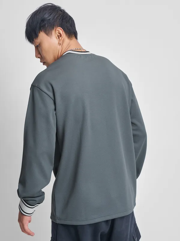 Highlander Men Grey Self Design Round Neck T-Shirt