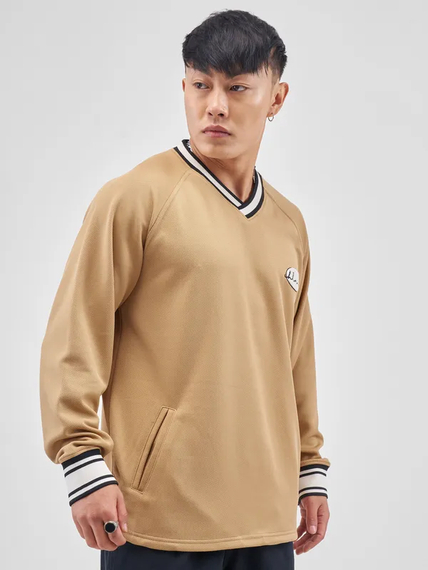 Highlander Men Beige Self Design V-Neck Oversized Fit T-Shirt