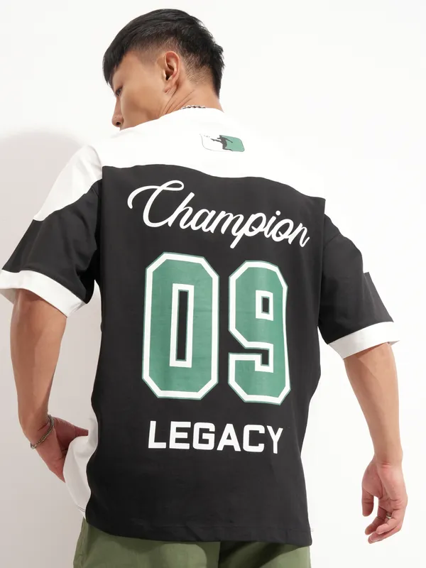 Highlander Men Black Printed Round Neck Oversized Fit T-Shirt