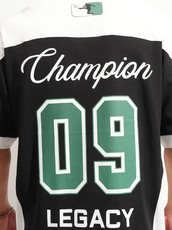 Highlander Men Black Printed Round Neck Oversized Fit T-Shirt