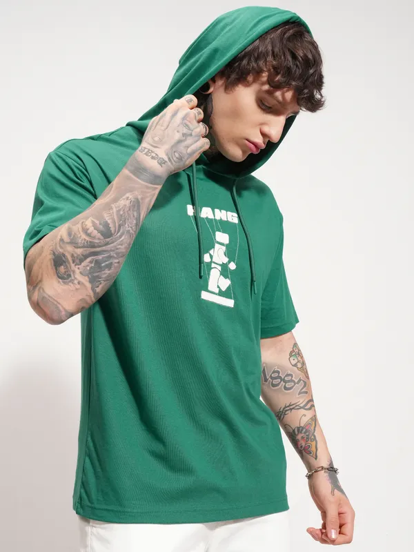 Highlander Men Green Printed Hood T-Shirt