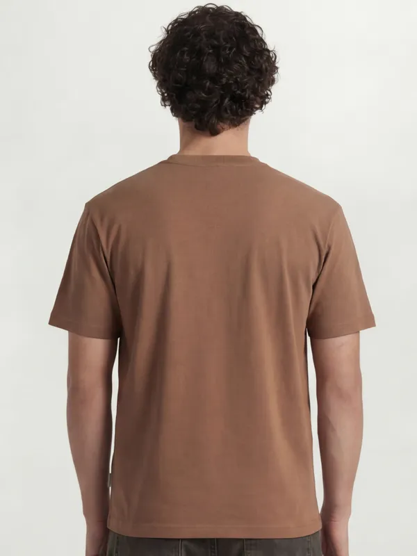 Highlander Men Brown Applique Round Neck T-Shirt