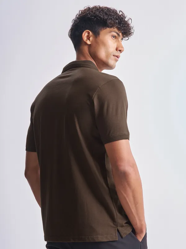 Highlander Men Brown Solid Polo Collar T-Shirt