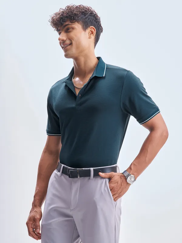 Highlander Men Navy Blue Solid Polo Collar T-Shirt