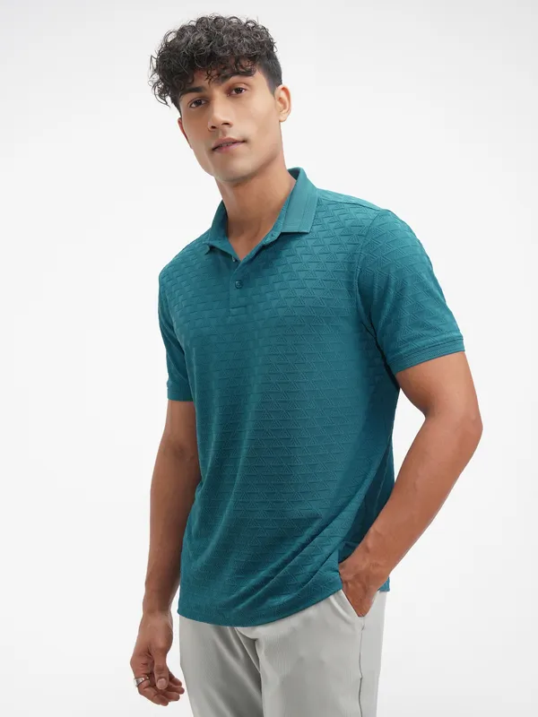 Highlander Men Teal Solid Polo Collar T-Shirt