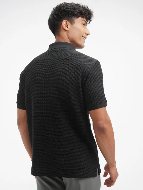 Highlander Men Black Solid Polo Collar T-Shirt