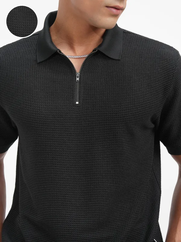 Highlander Men Black Solid Polo Collar T-Shirt