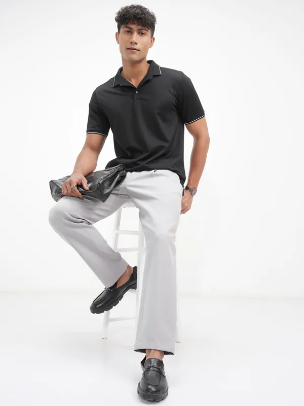 Highlander Men Black Solid Polo Collar T-Shirt