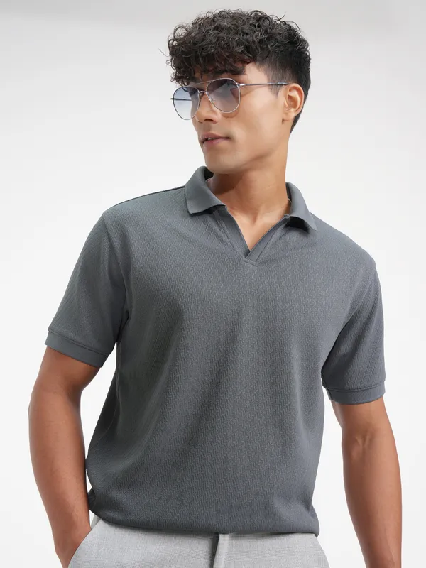 Solid Polo Collar T-Shirt