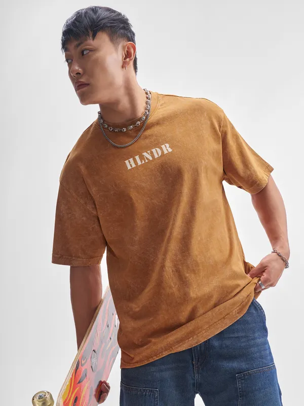 Highlander Men Mustard Printed Round Neck T-Shirt