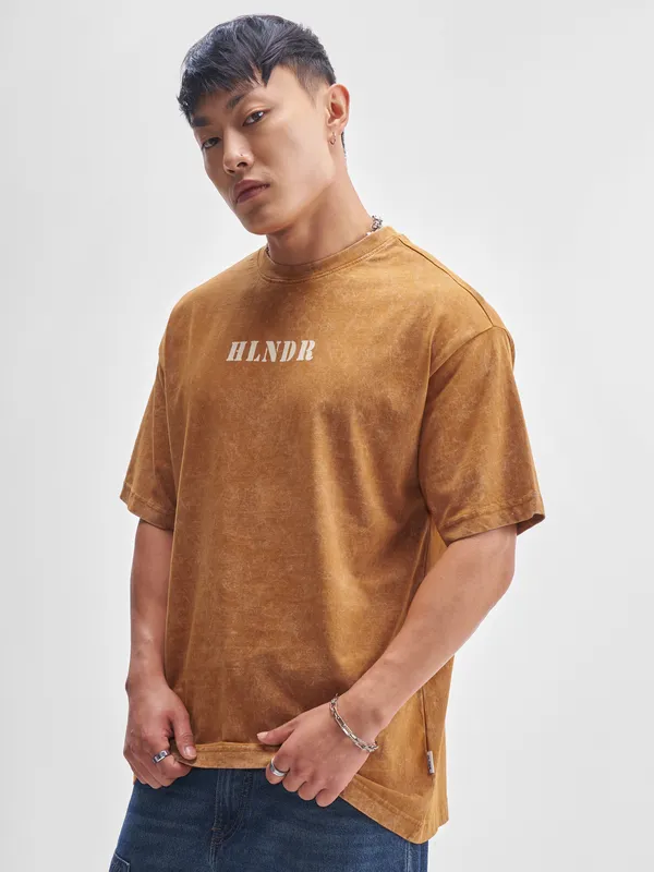 Highlander Men Mustard Printed Round Neck T-Shirt