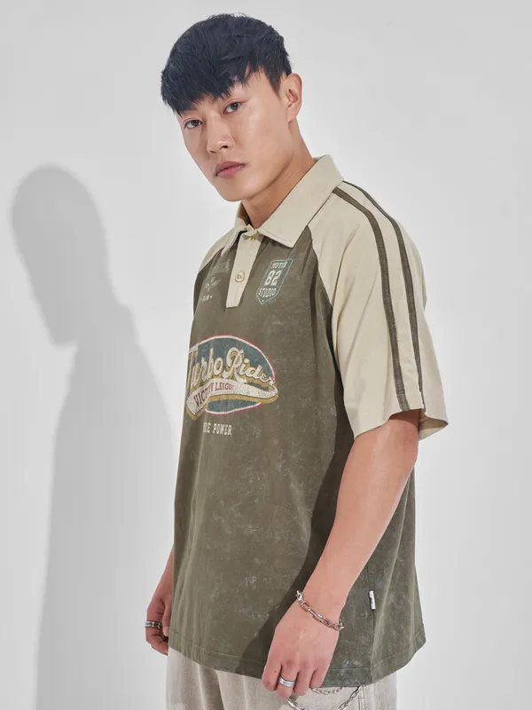 Highlander Men Olive Printed Polo Collar T-Shirt