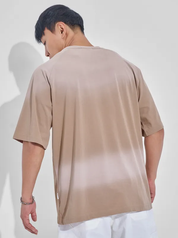 Highlander Men Tan Printed Round Neck Oversized Fit T-Shirt