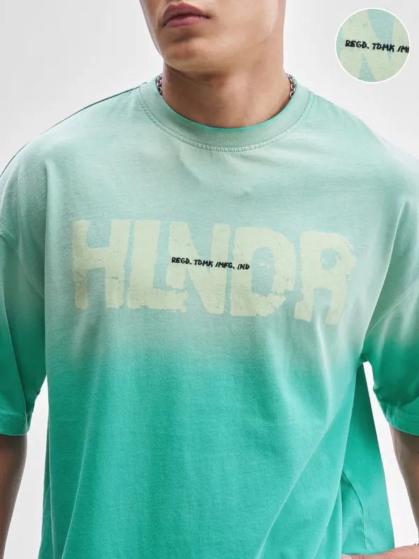 Highlander Men Turquoise Printed Round Neck Oversized Fit T-Shirt