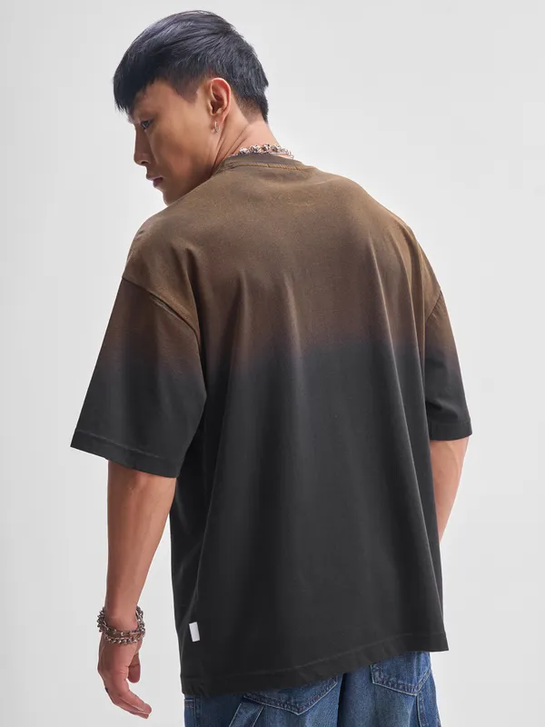 Highlander Men Black Printed Round Neck Oversized Fit T-Shirt