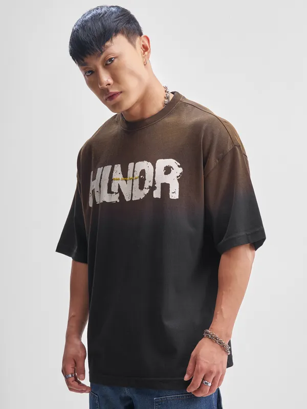 Highlander Men Black Printed Round Neck Oversized Fit T-Shirt