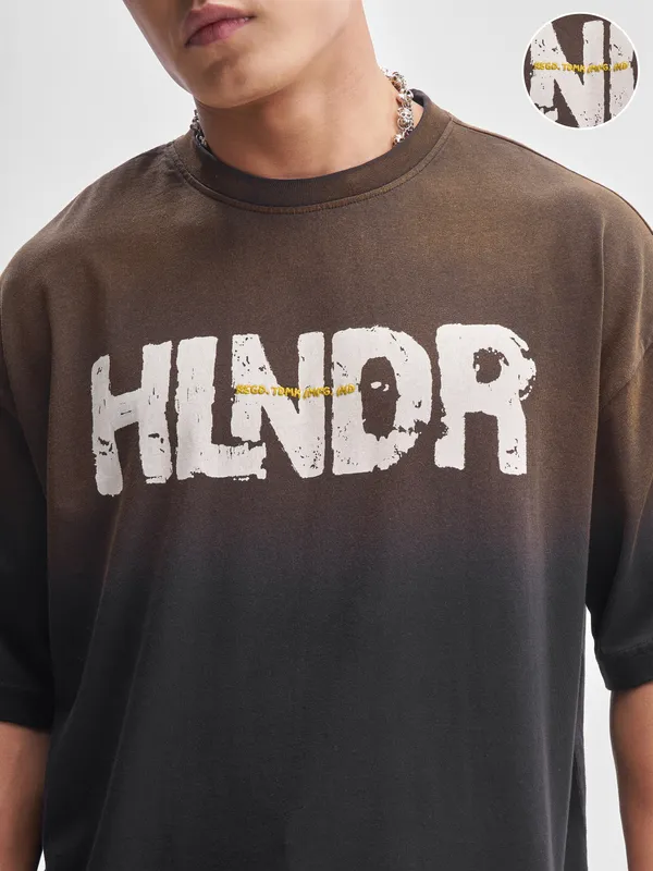 Highlander Men Black Printed Round Neck Oversized Fit T-Shirt