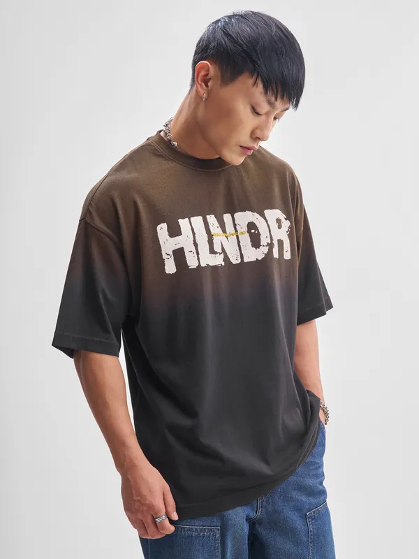 Highlander Men Black Printed Round Neck Oversized Fit T-Shirt