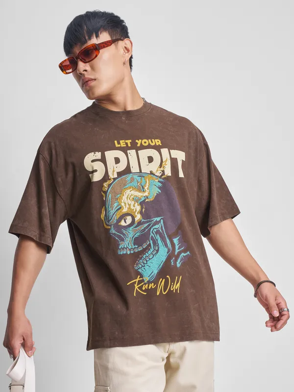 Highlander Men Brown Printed Round Neck Oversized Fit T-Shirt