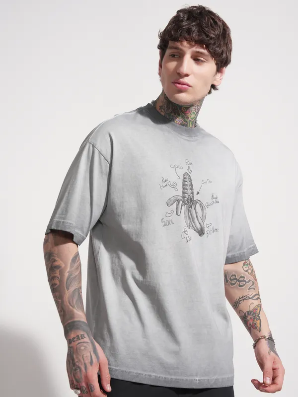 Highlander Men Grey Printed Round Neck Oversized Fit T-Shirt