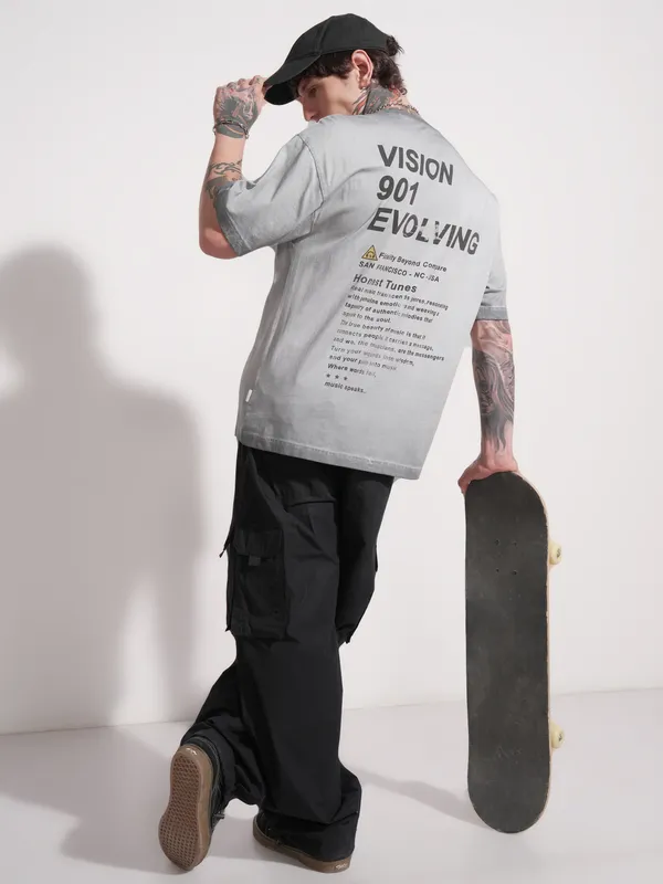 Highlander Men Grey Printed Round Neck Oversized Fit T-Shirt