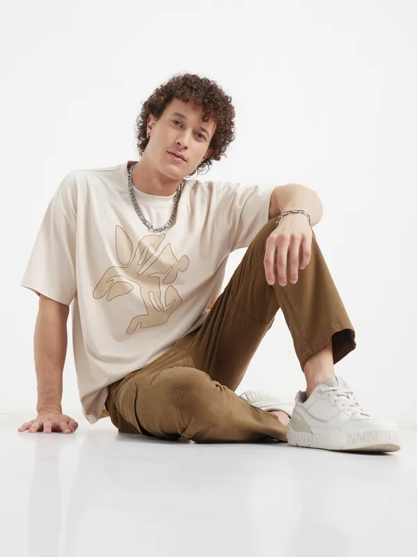 Highlander Men Cream Printed Round Neck Oversized Fit T-Shirt