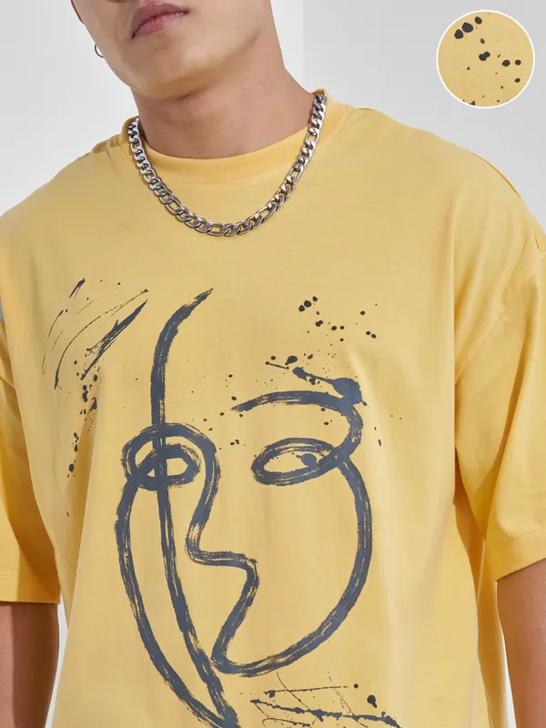 Highlander Men Yellow Printed Round Neck Oversized Fit T-Shirt