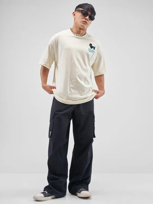 Highlander Men Cream Printed Round Neck Oversized Fit T-Shirt