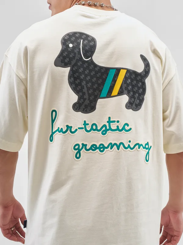 Highlander Men Cream Printed Round Neck Oversized Fit T-Shirt