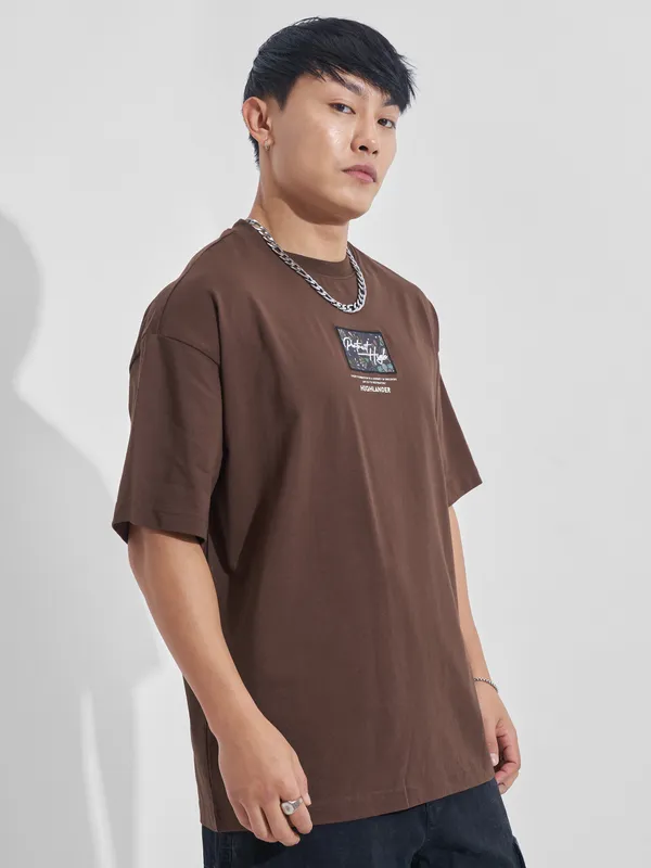 Highlander Men Brown Printed Round Neck Oversized Fit T-Shirt