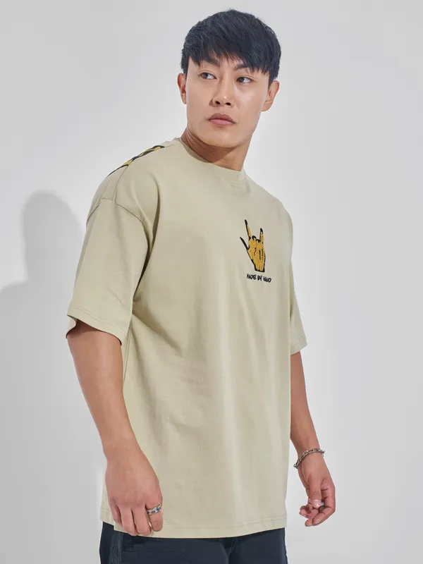 Highlander Men Nude Printed Round Neck Oversized Fit T-Shirt