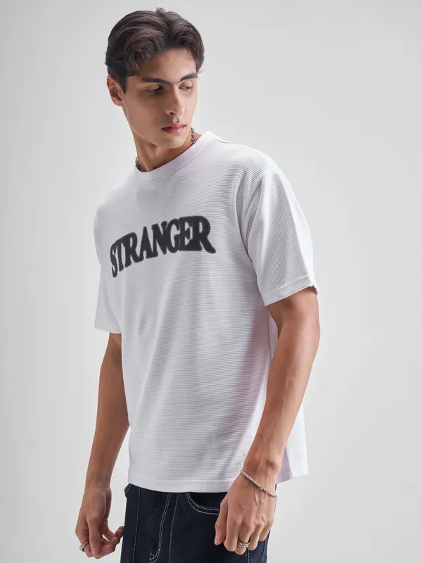 Highlander Men White Printed Round Neck Oversized Fit T-Shirt