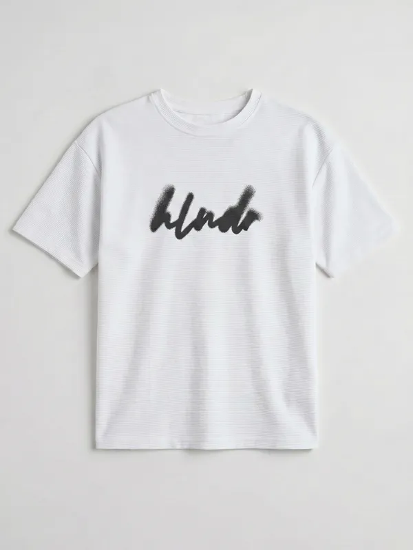 Highlander Men White Printed Round Neck Oversized Fit T-Shirt