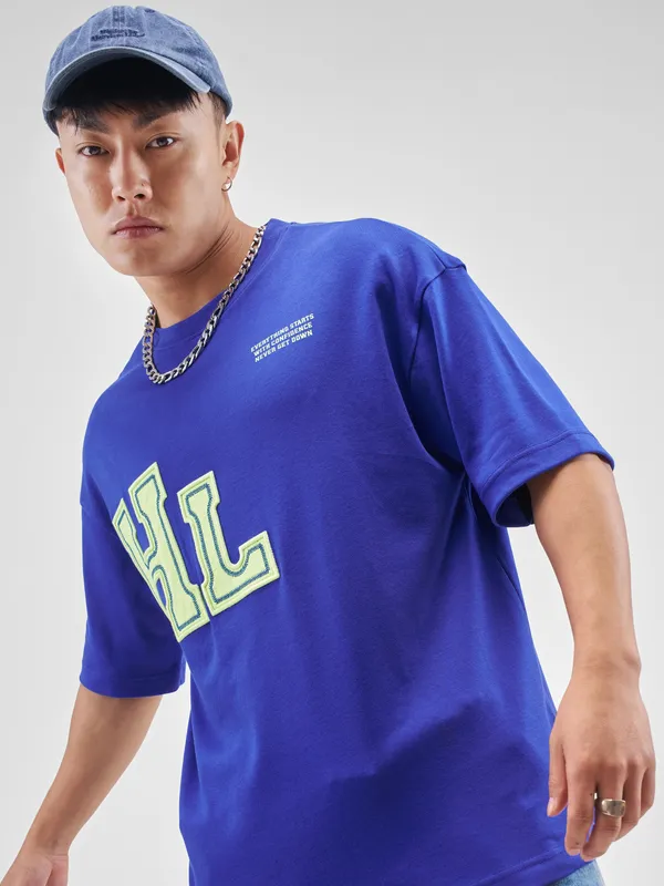Highlander Men Blue Printed Round Neck Oversized Fit T-Shirt