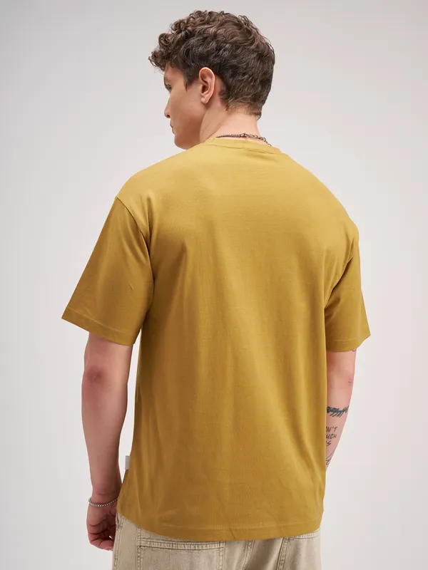 Highlander Men Mustard Printed Round Neck T-Shirt