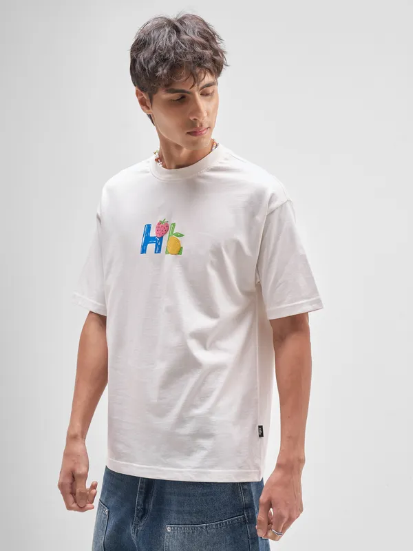 Highlander Men White Printed Round Neck T-Shirt