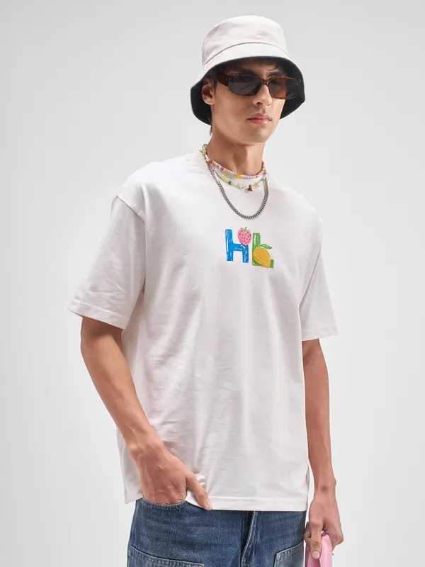 Highlander Men White Printed Round Neck T-Shirt