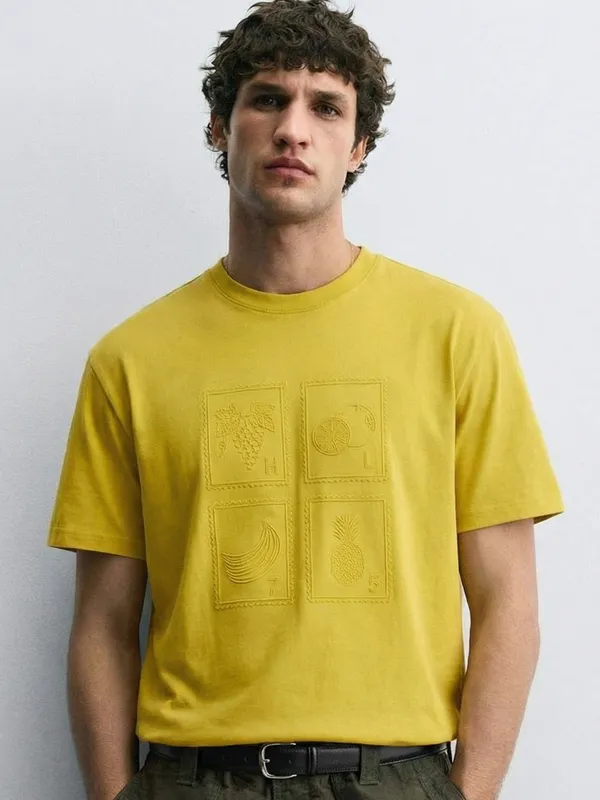Highlander Men Yellow Printed Round Neck T-Shirt