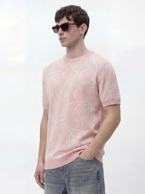 Highlander Men Pink Self Design Round Neck T-Shirt
