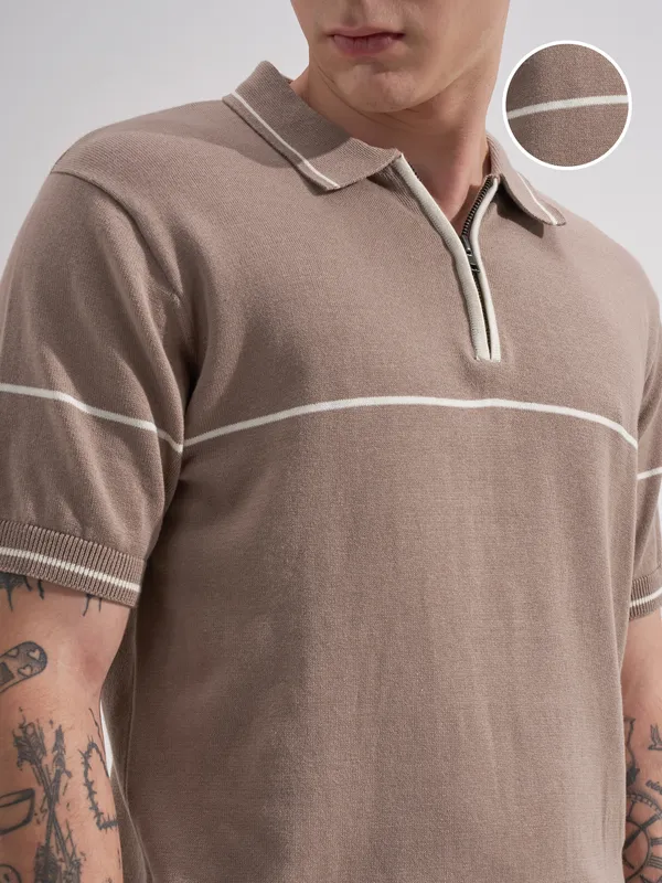 Highlander Men Taupe Solid Polo Collar T-Shirt