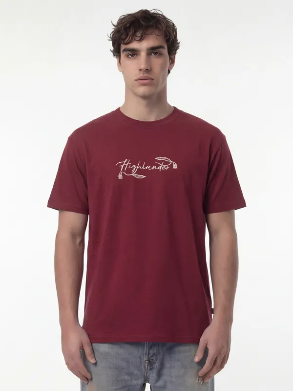 Highlander Men Maroon Printed Round Neck T-Shirt