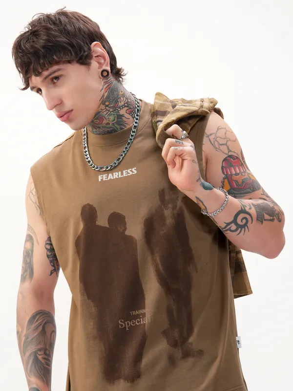 Highlander Men Brown Printed Round Neck T-Shirt