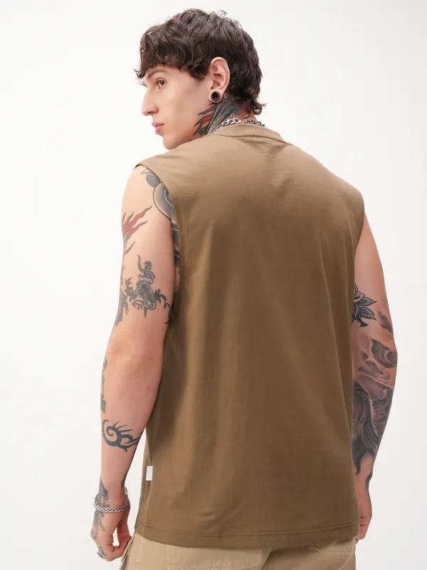 Highlander Men Brown Printed Round Neck T-Shirt