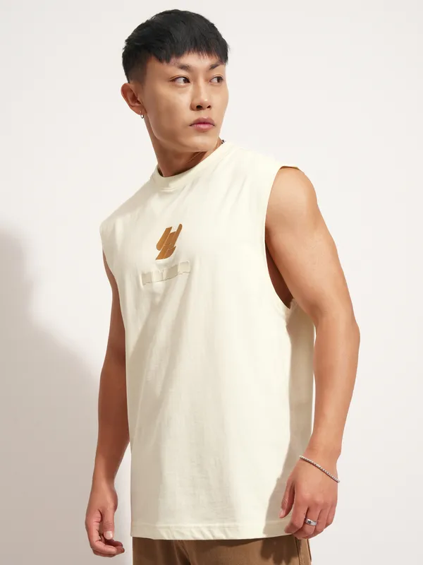 Highlander Men Cream Printed Round Neck T-Shirt