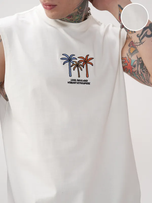 Highlander Men Off White Printed Round Neck T-Shirt