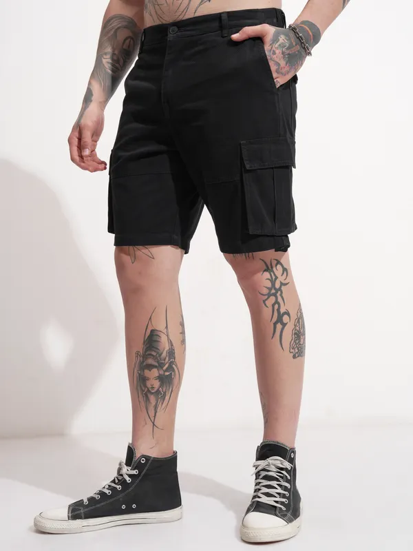 Highlander Men Black Relaxed Fit Cargo Shorts