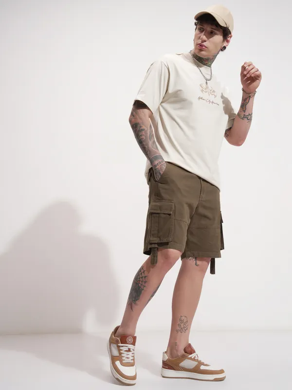 Highlander Men Brown Relaxed Fit Cargo Shorts