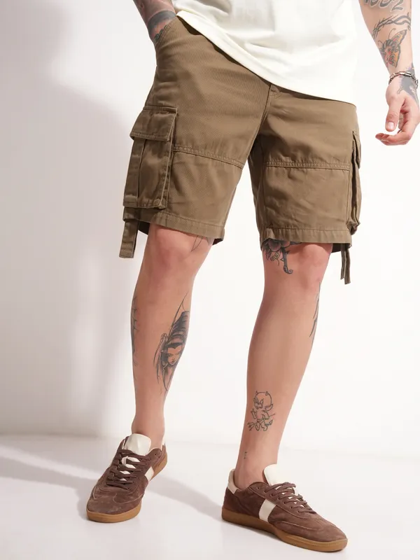 Highlander Men Brown Regular Fit Cargo Shorts