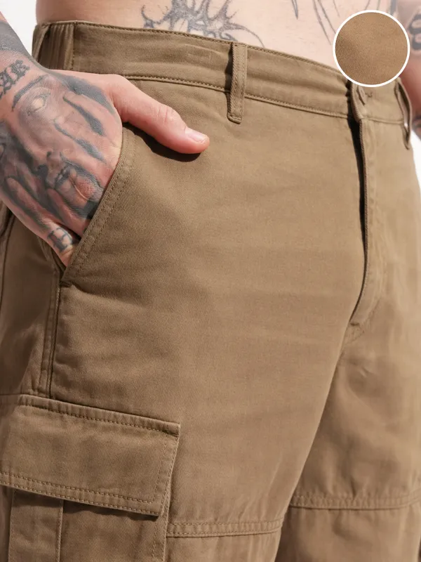 Highlander Men Brown Regular Fit Cargo Shorts